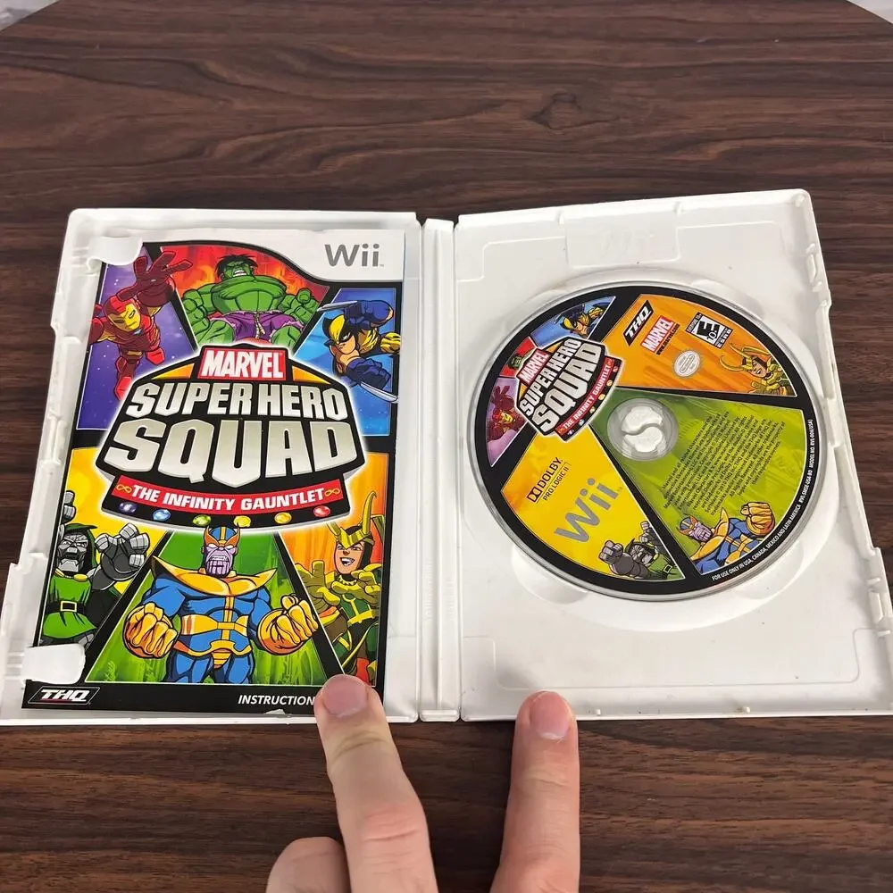 Wii Marvel Super Hero Squad The Infinity Gauntlet CIB Complete In Box Game